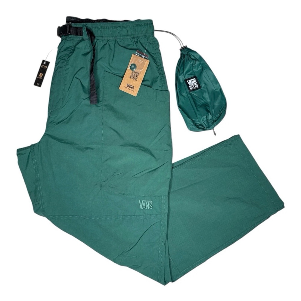 Vans MTE Trek Guide Pants Mountain Edition Green Woven NWT Men’s new